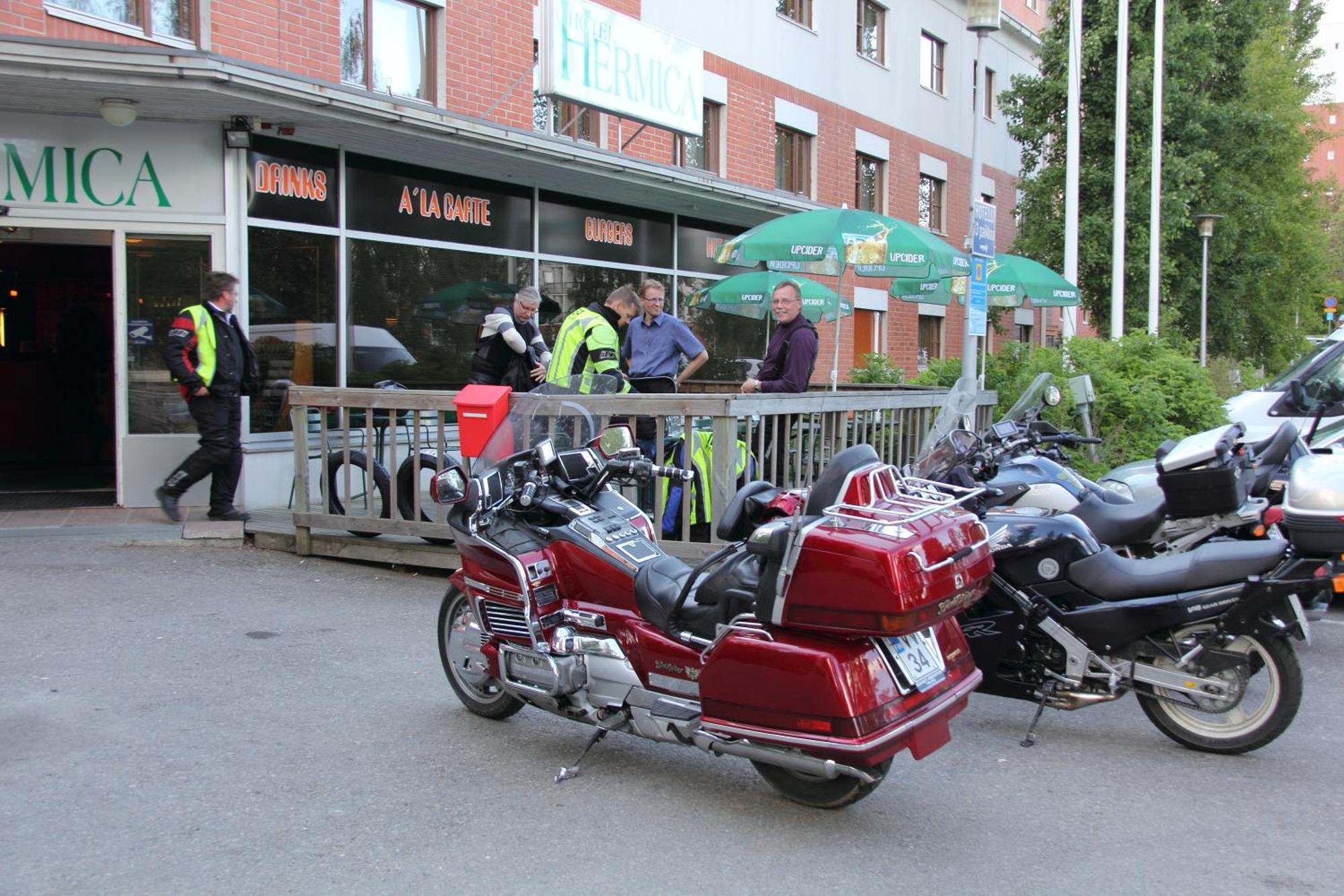 Hotel Hermica Tampere Luaran gambar