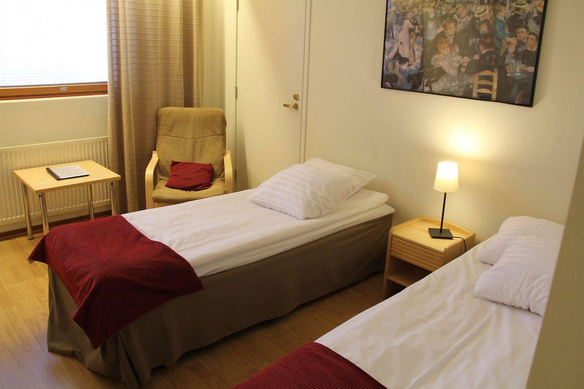 Hotel Hermica Tampere Luaran gambar